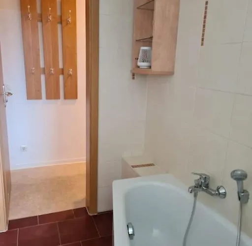 Apartment Gaestewohnung Kl. Wzl 29_5 *